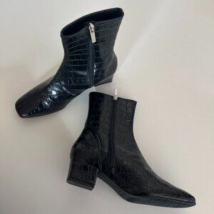 NEW Aquatalia Seleni croc croco waterproof 100% leather / black